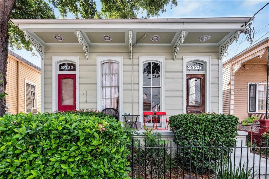 2425 Constance Street, Unit 2 New Orleans, LA 70130 - Photo 3 of 36