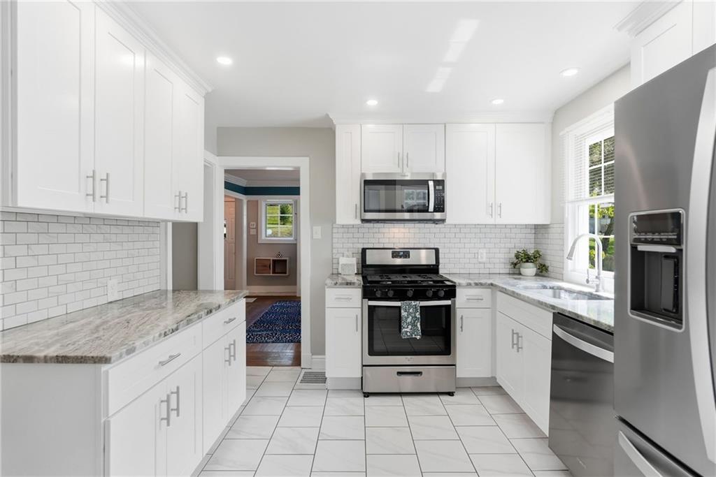 607 Delafield Road Pittsburgh, PA 15215 - Photo 14 of 44 Gallery Image 14