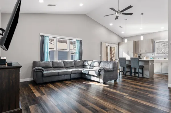 $320,000 | 20153 Hammer Avenue, Galesville, WI 54630