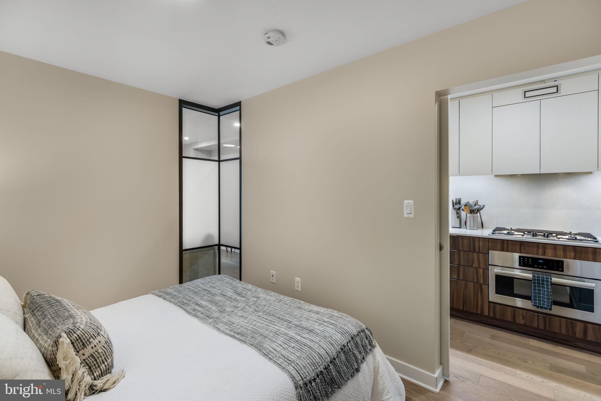 37 L Street Southeast, Unit 803 Washington, DC 20003 - Photo 19 of 46 Light and bright primary!