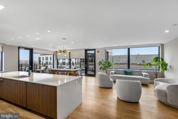 $425,000 | 37 L Street Southeast, Unit 803, Washington, DC 20003