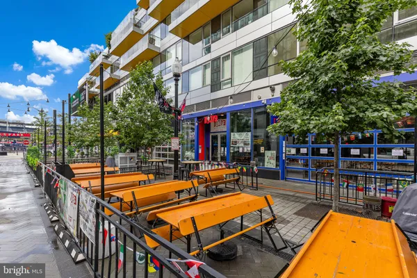 $425,000 | 37 L Street Southeast, Unit 803, Washington, DC 20003