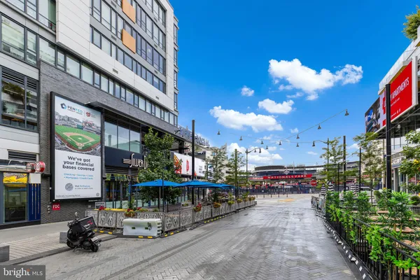 $425,000 | 37 L Street Southeast, Unit 803, Washington, DC 20003