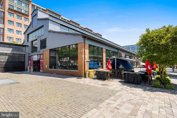 $425,000 | 37 L Street Southeast, Unit 803, Washington, DC 20003