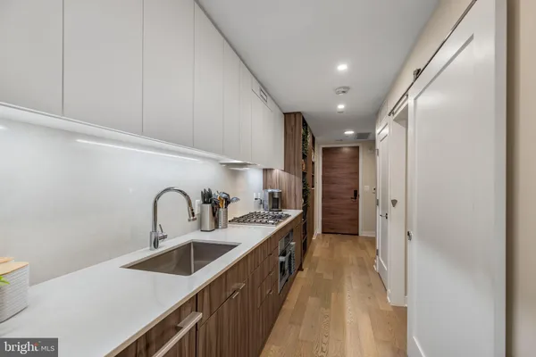 $425,000 | 37 L Street Southeast, Unit 803, Washington, DC 20003