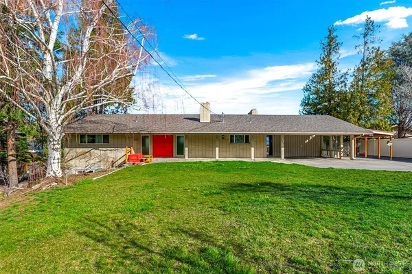 $669,000 | 1117 Appleland Drive, Wenatchee, WA 98801