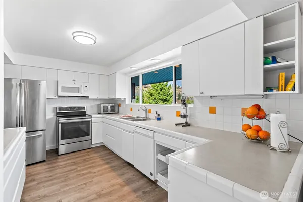 $669,000 | 1117 Appleland Drive, Wenatchee, WA 98801