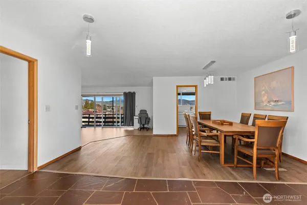 $669,000 | 1117 Appleland Drive, Wenatchee, WA 98801