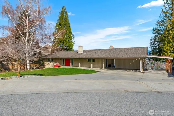$669,000 | 1117 Appleland Drive, Wenatchee, WA 98801
