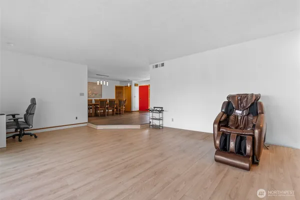 $669,000 | 1117 Appleland Drive, Wenatchee, WA 98801