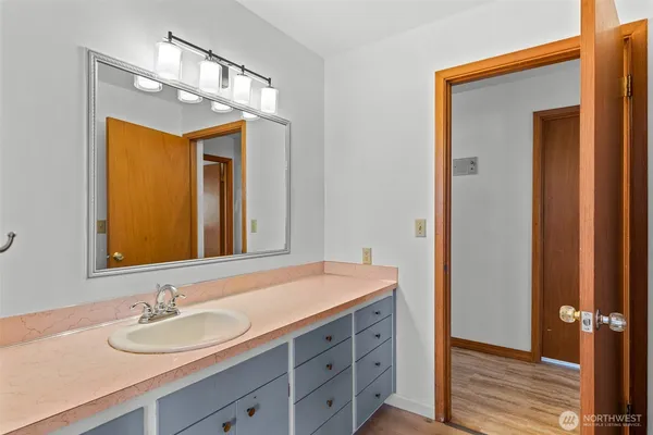 $669,000 | 1117 Appleland Drive, Wenatchee, WA 98801