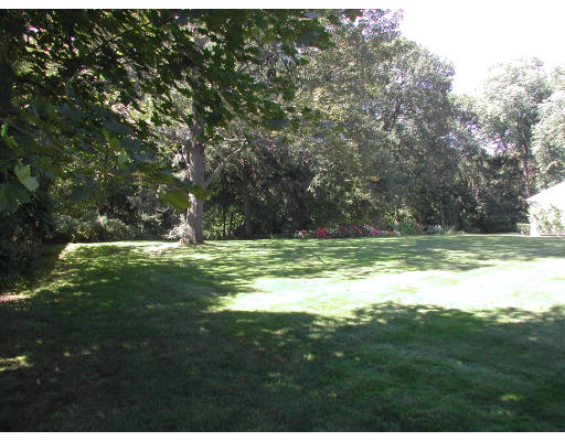 41 Hampton Road Westwood, MA 02090 - Photo 5 of 6 Gallery Image 5