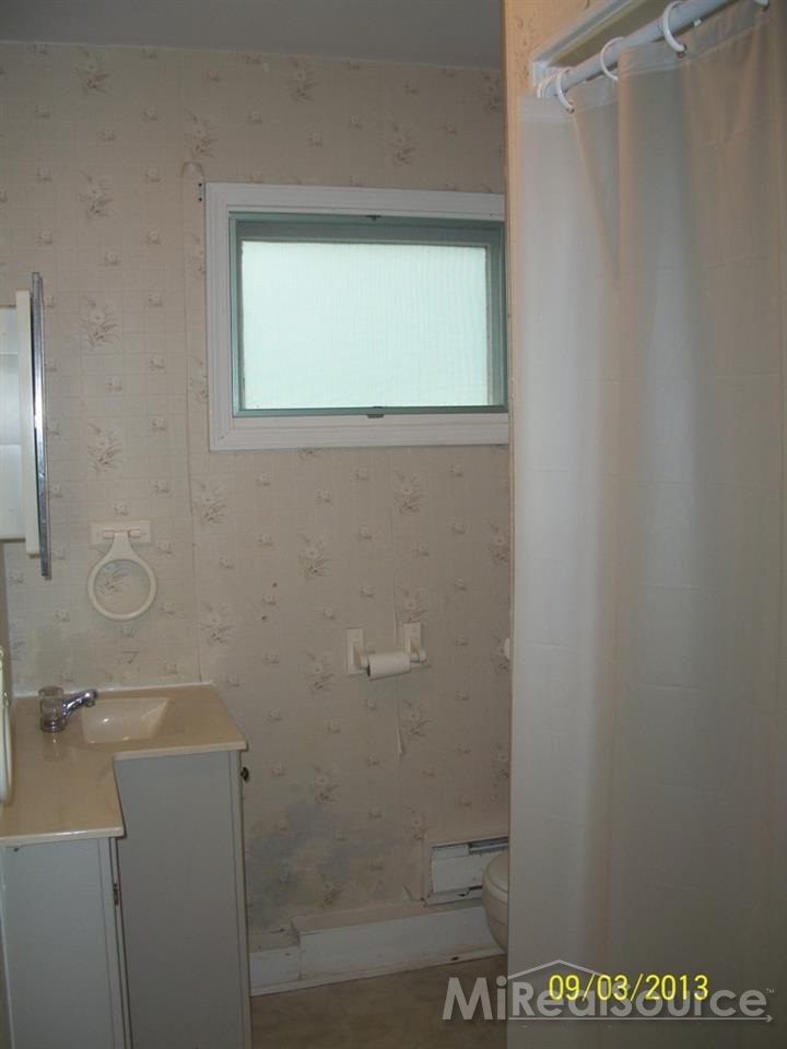 3570 Myrtle Road Fort Gratiot, MI 48059 - Photo 21 of 27 31164132-20.JPG