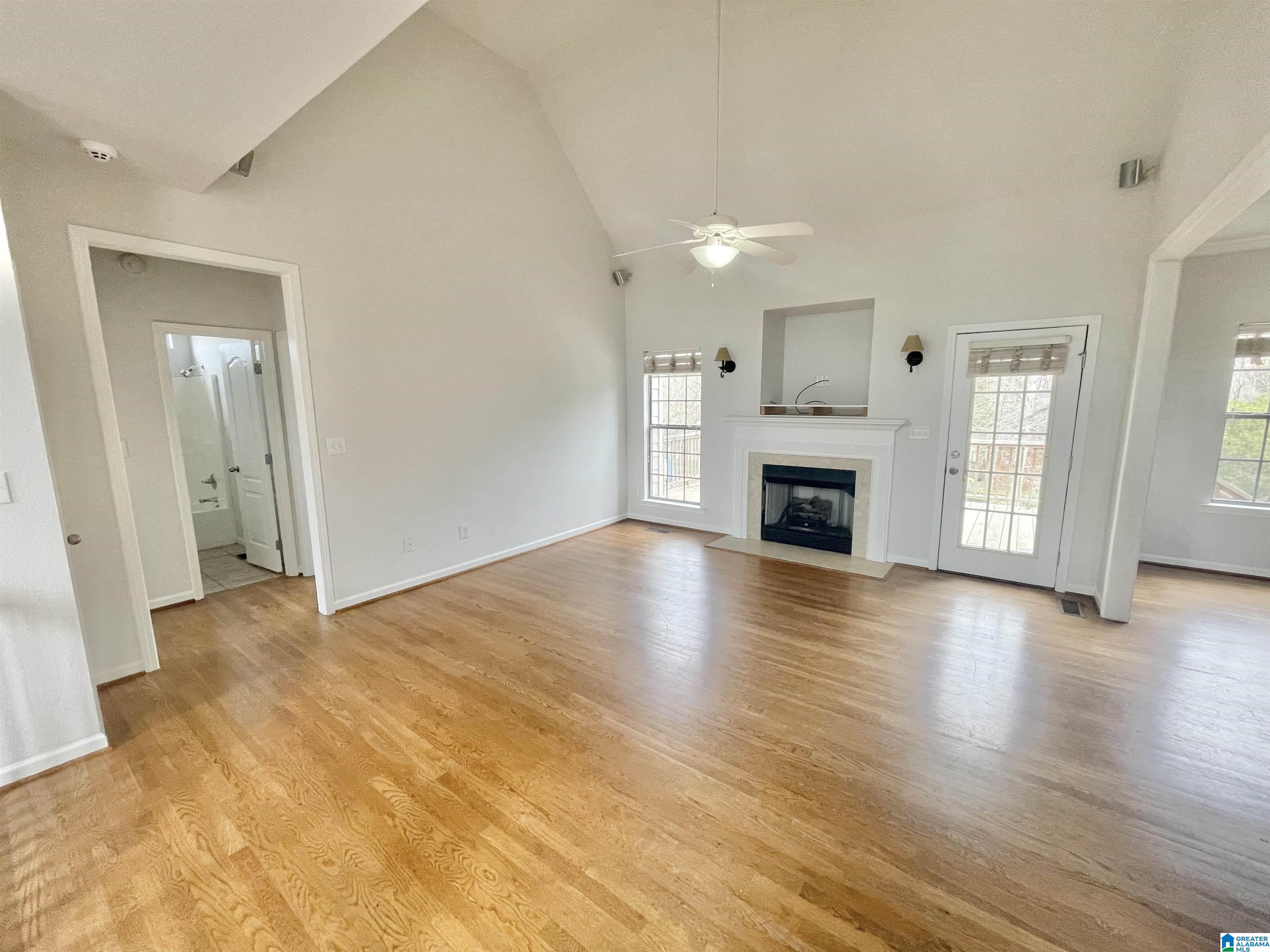 192 Sweetbay Drive Alabaster, AL 35114 - Photo 6 of 33