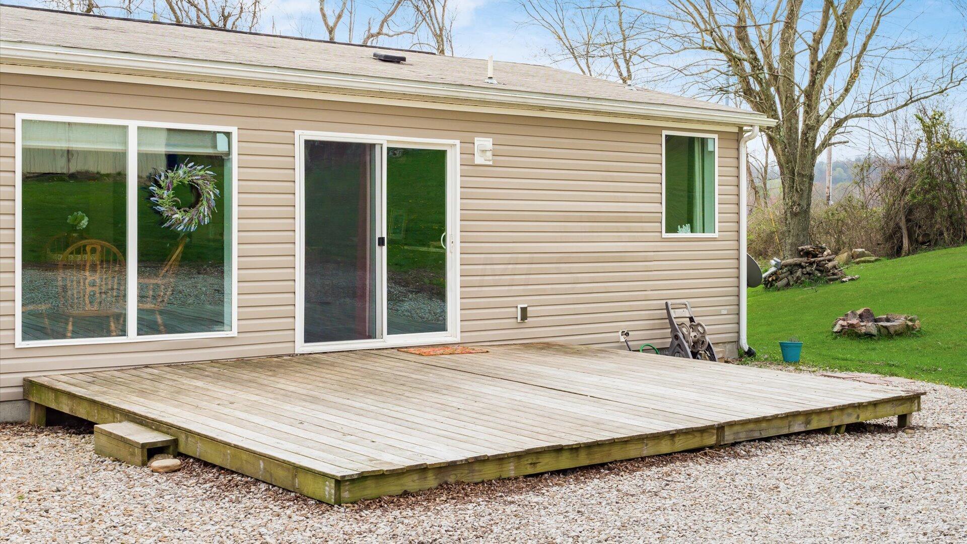 6514 Gratiot Road Southeast Heath, OH 43056 - Photo 27 of 34 32-z 6514 Gratiot Rd088