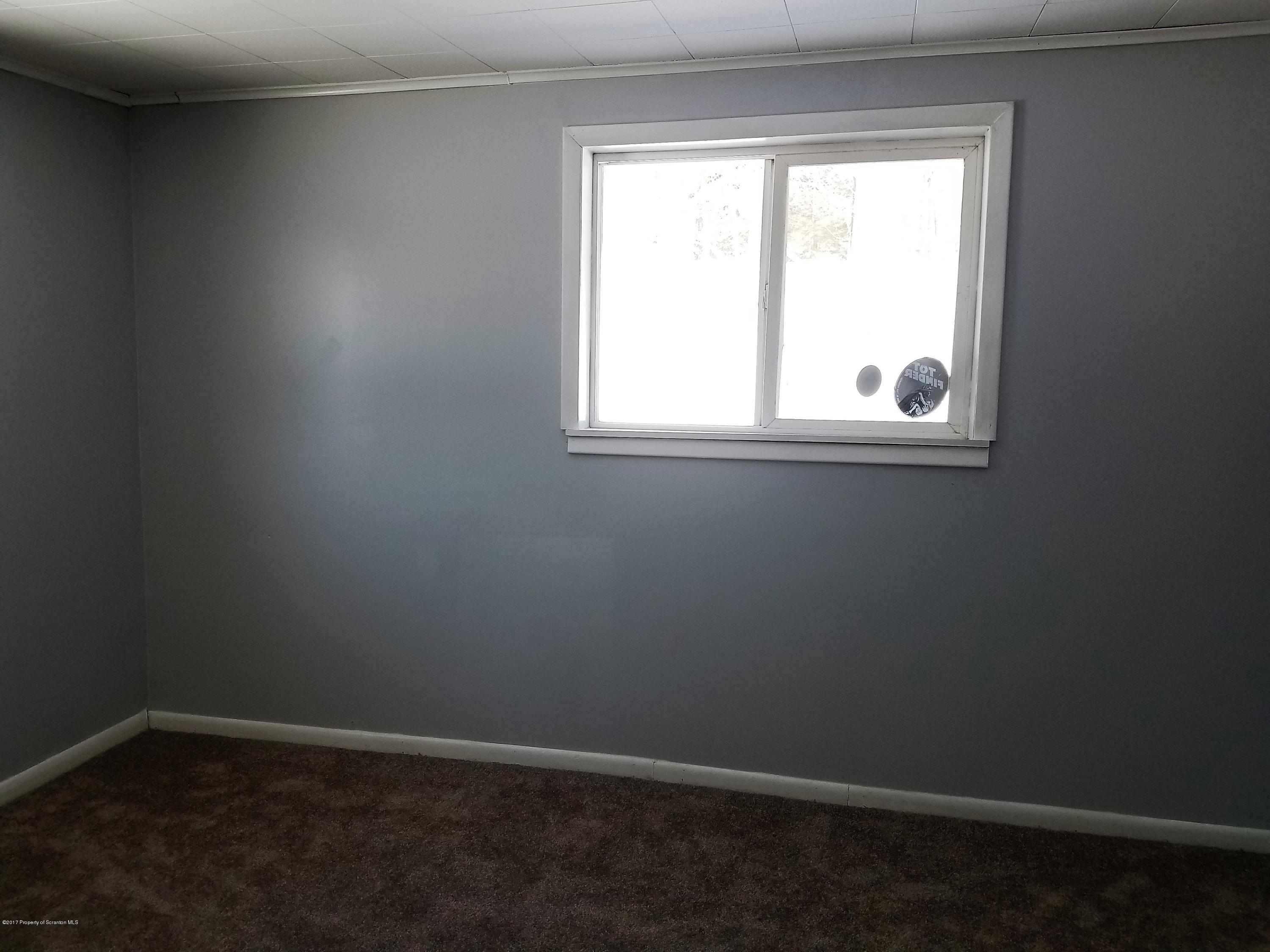 847 Cortez Road Lake Ariel, PA 18436 - Photo 15 of 24 Gallery Image 15