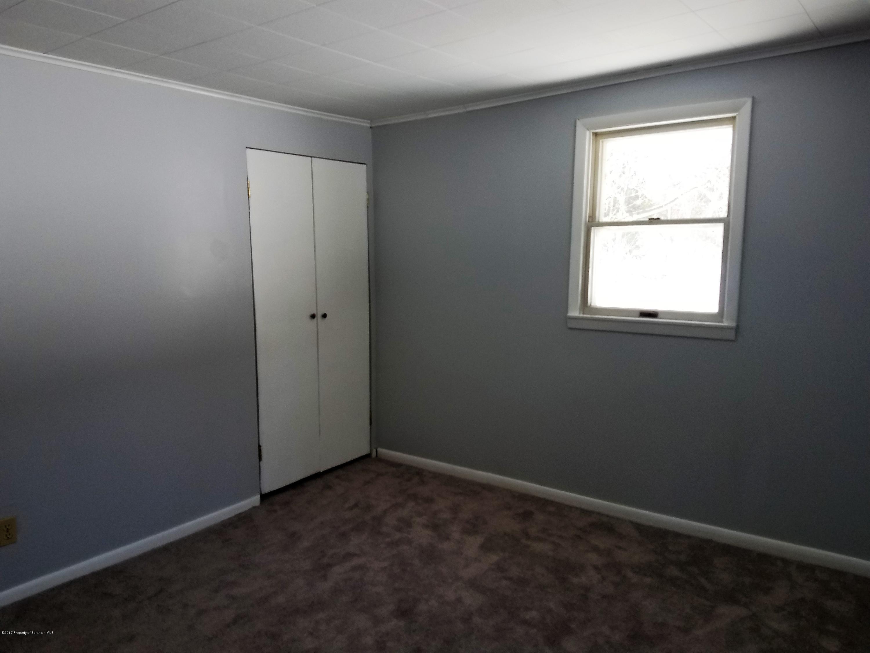 847 Cortez Road Lake Ariel, PA 18436 - Photo 16 of 24 Gallery Image 16