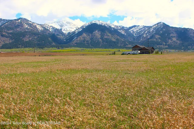 $425,000 | Lot 2 Bridgerview Drive, Freedom, WY 83120