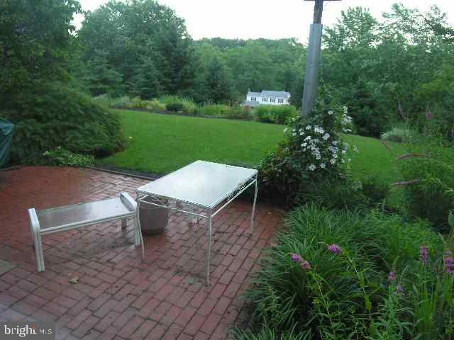 434 Spring House Road Camp Hill, PA 17011 - Photo 5 of 5 Gallery Image 5