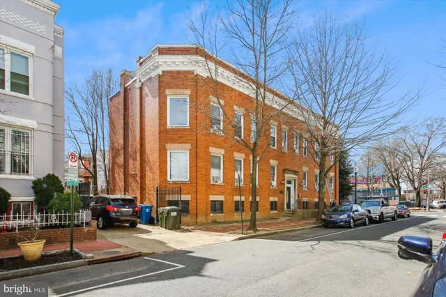 $2,500 | 150 Seaton Place Northwest, Unit 4, Washington, DC 20001