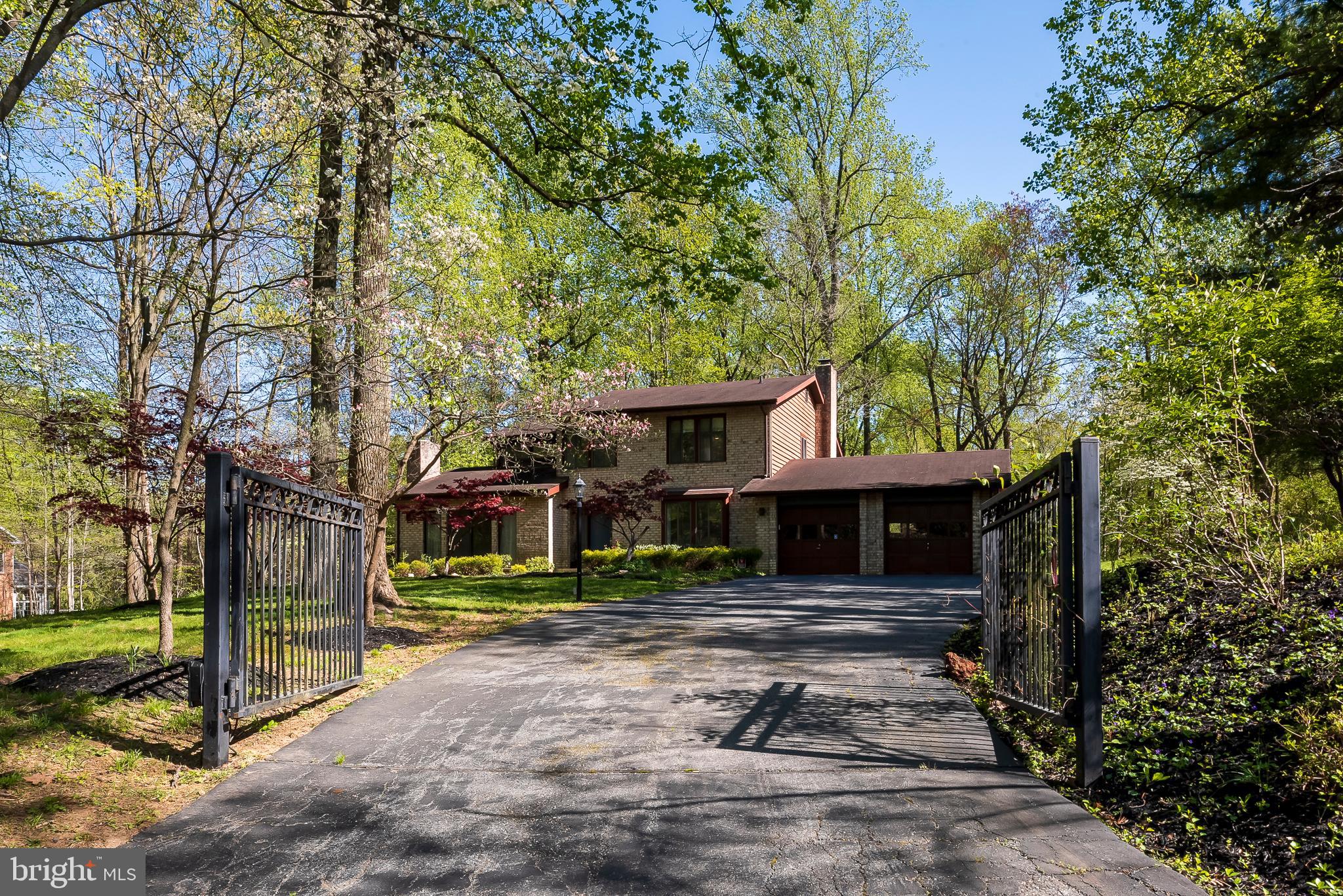 4541 Dustin Road Burtonsville, MD 20866 - Photo 2 of 34 Main Exterior
