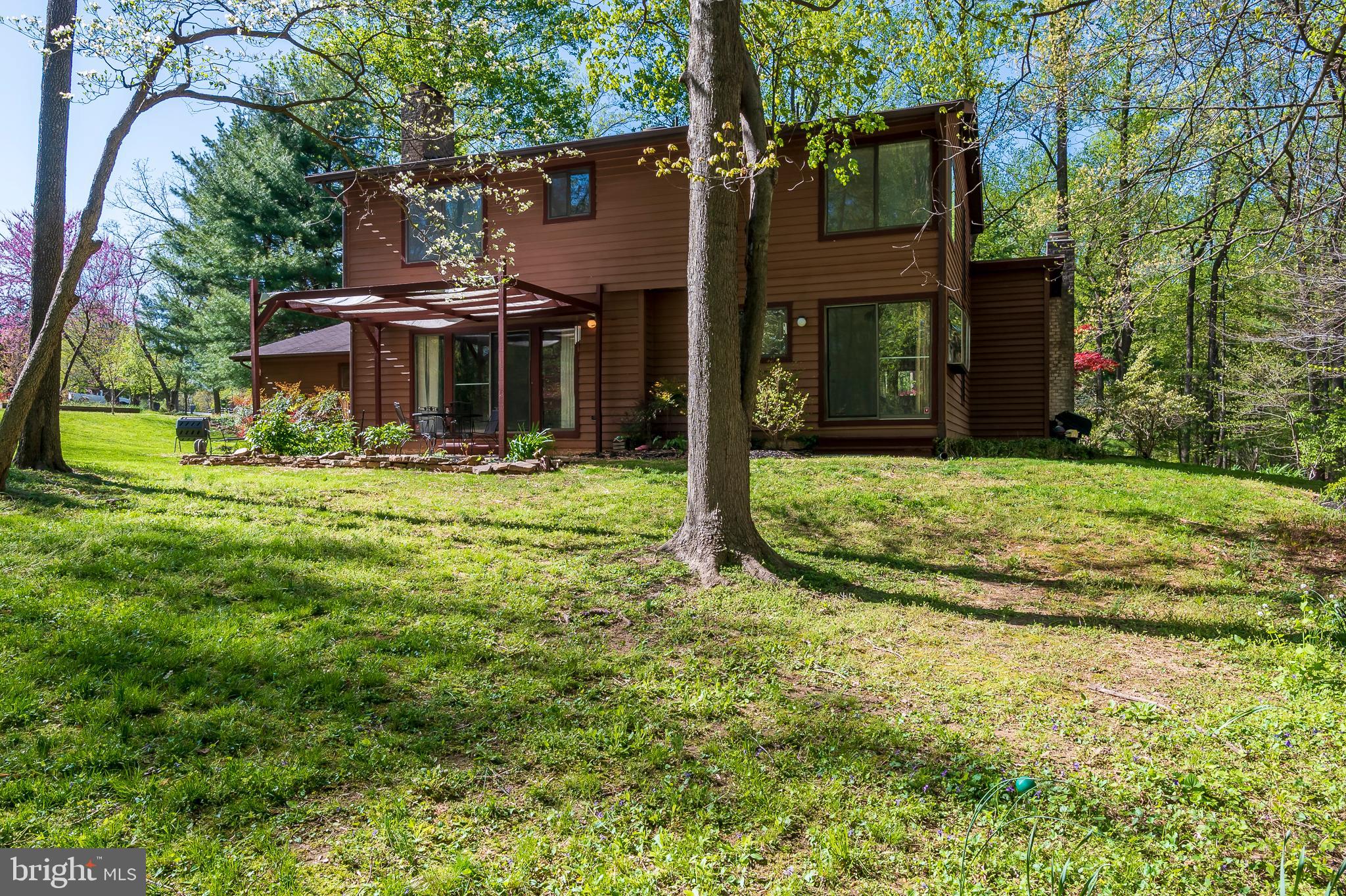 4541 Dustin Road Burtonsville, MD 20866 - Photo 33 of 34 Exterior Back (alt view)