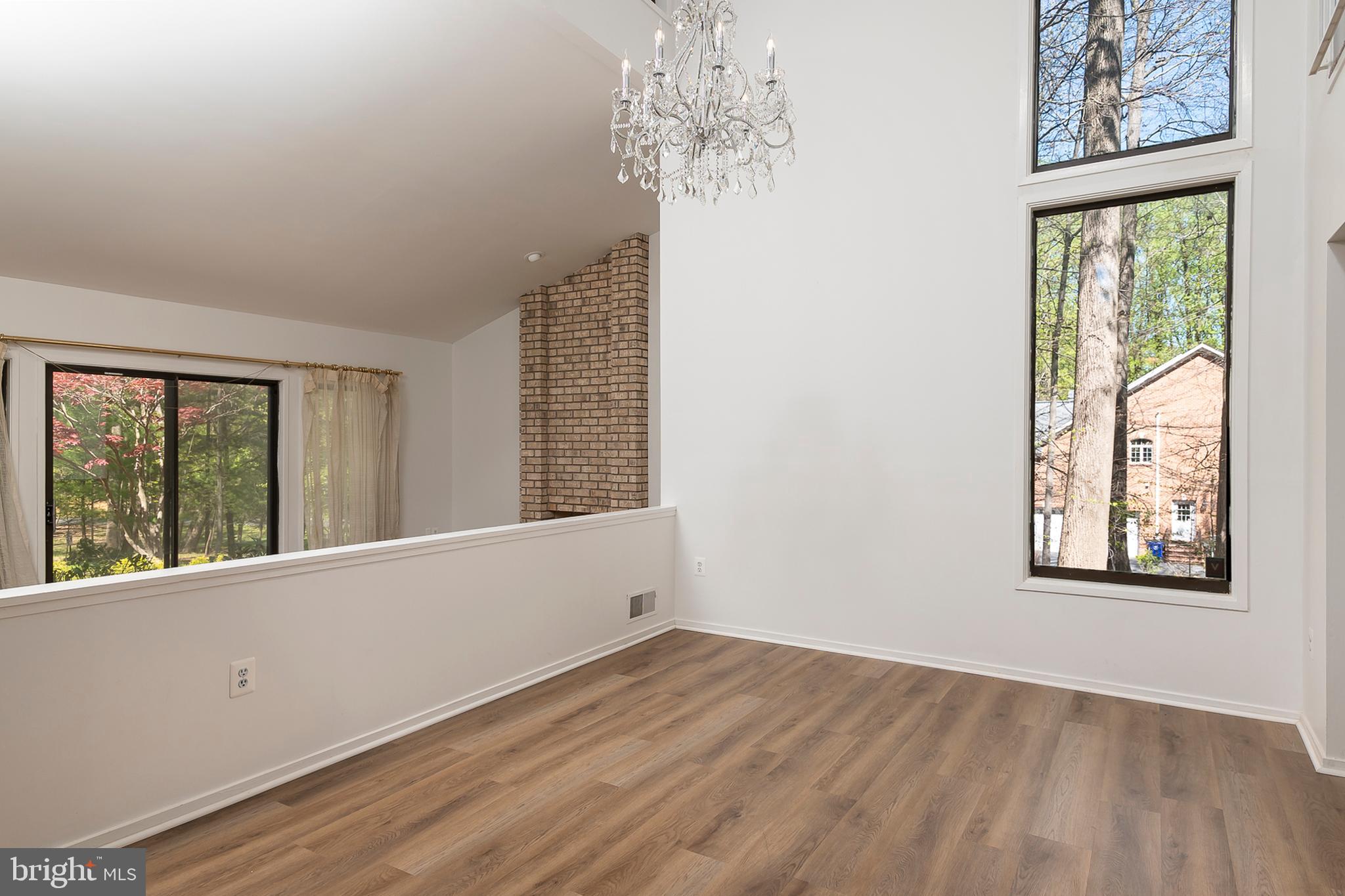 4541 Dustin Road Burtonsville, MD 20866 - Photo 9 of 34 Dining Room