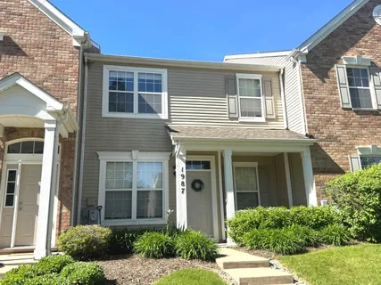 $250,000 | 1987 Yasgur Drive, Woodstock, IL 60098