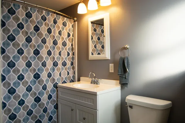 $148,000 | 30 Ridge Ln Drive, Decatur, IL 62521