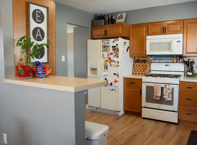 $148,000 | 30 Ridge Ln Drive, Decatur, IL 62521