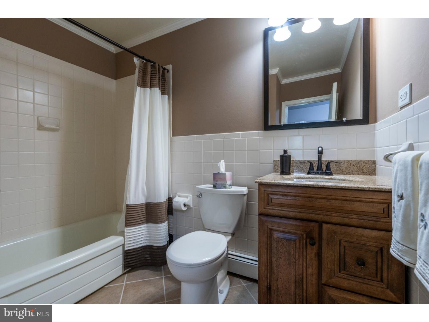 214 Foxcroft Road Broomall, PA 19008 - Photo 12 of 17 Gallery Image 12