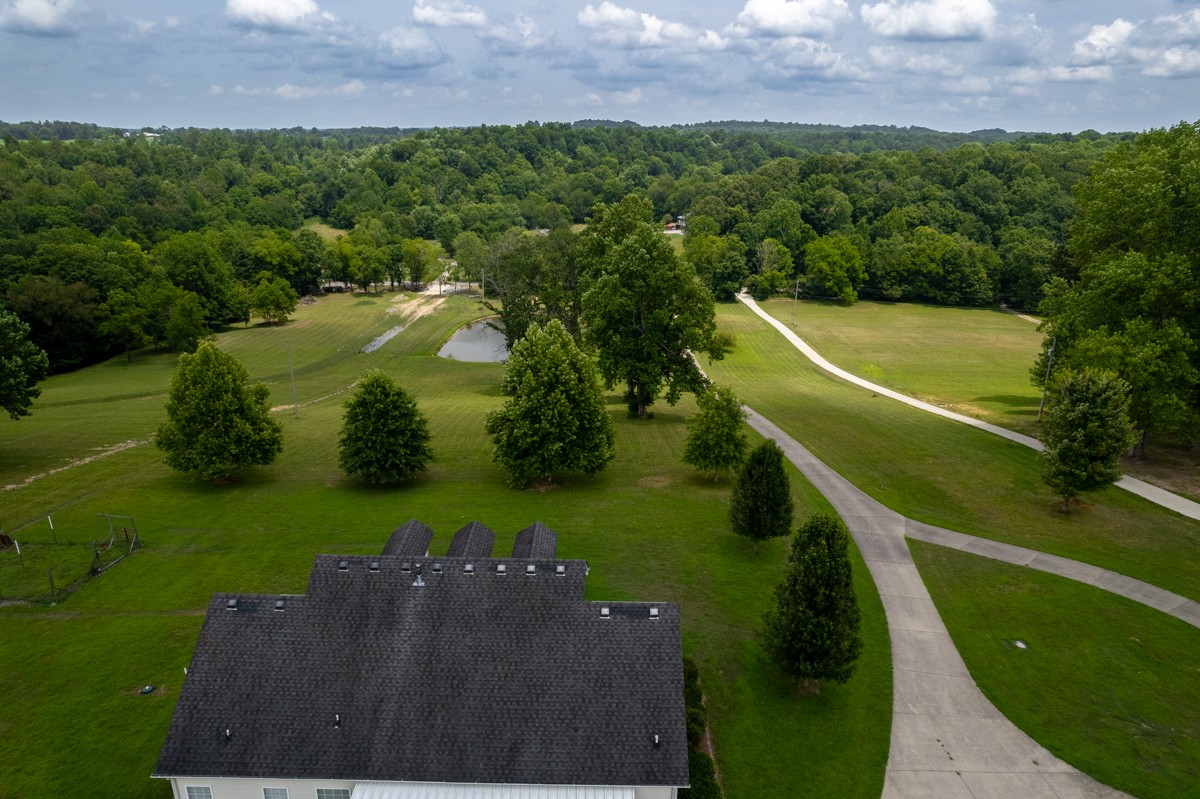 1301 Rogues Fork Road Bethpage, TN 37022 - Photo 47 of 51 an aerial view of a house