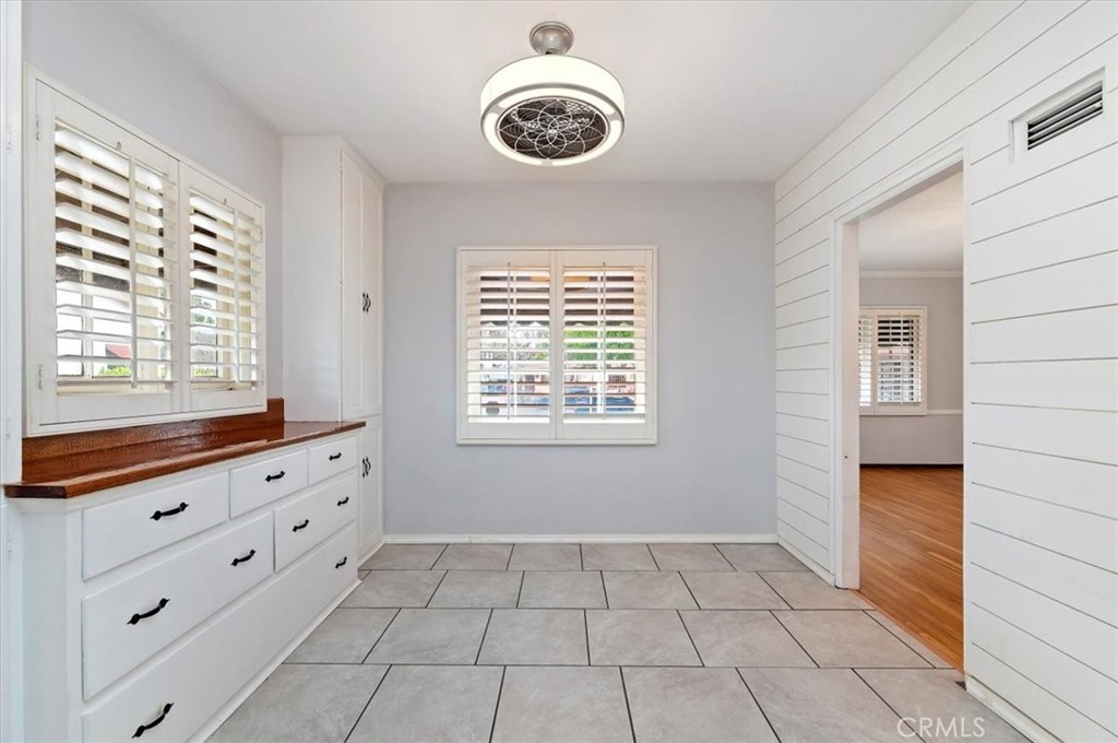 3630 Castle Reagh Place Riverside, CA 92506 - Photo 8 of 37 a view of an empty room with a window