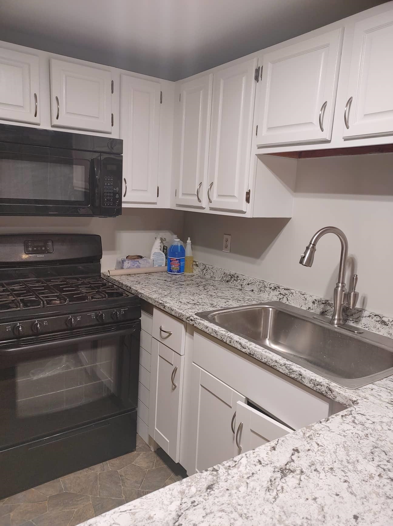93 Sentry Way Merrimack, NH 03054 - Photo 14 of 20