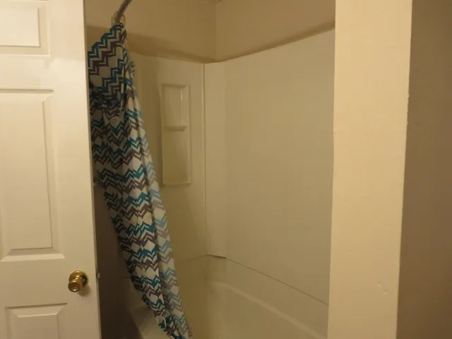 $121,900 | 1115 Woodward Avenue, Kalamazoo, MI 49007