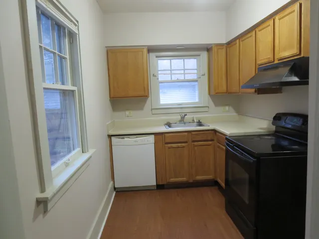 $121,900 | 1115 Woodward Avenue, Kalamazoo, MI 49007