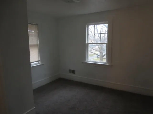 $121,900 | 1115 Woodward Avenue, Kalamazoo, MI 49007