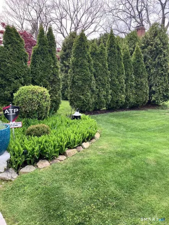 $715,000 | 294 Church Street, Guilford, CT 06437