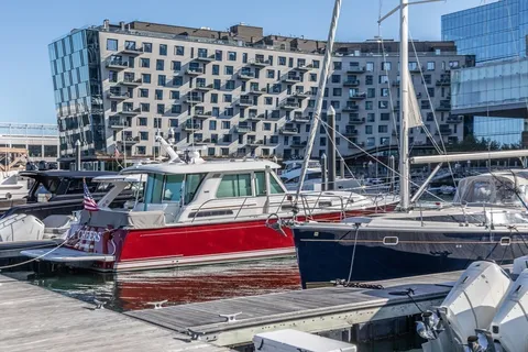 $6,995,000 | 300 Pier 4 Blvd., Unit PHM, Boston, MA 02210