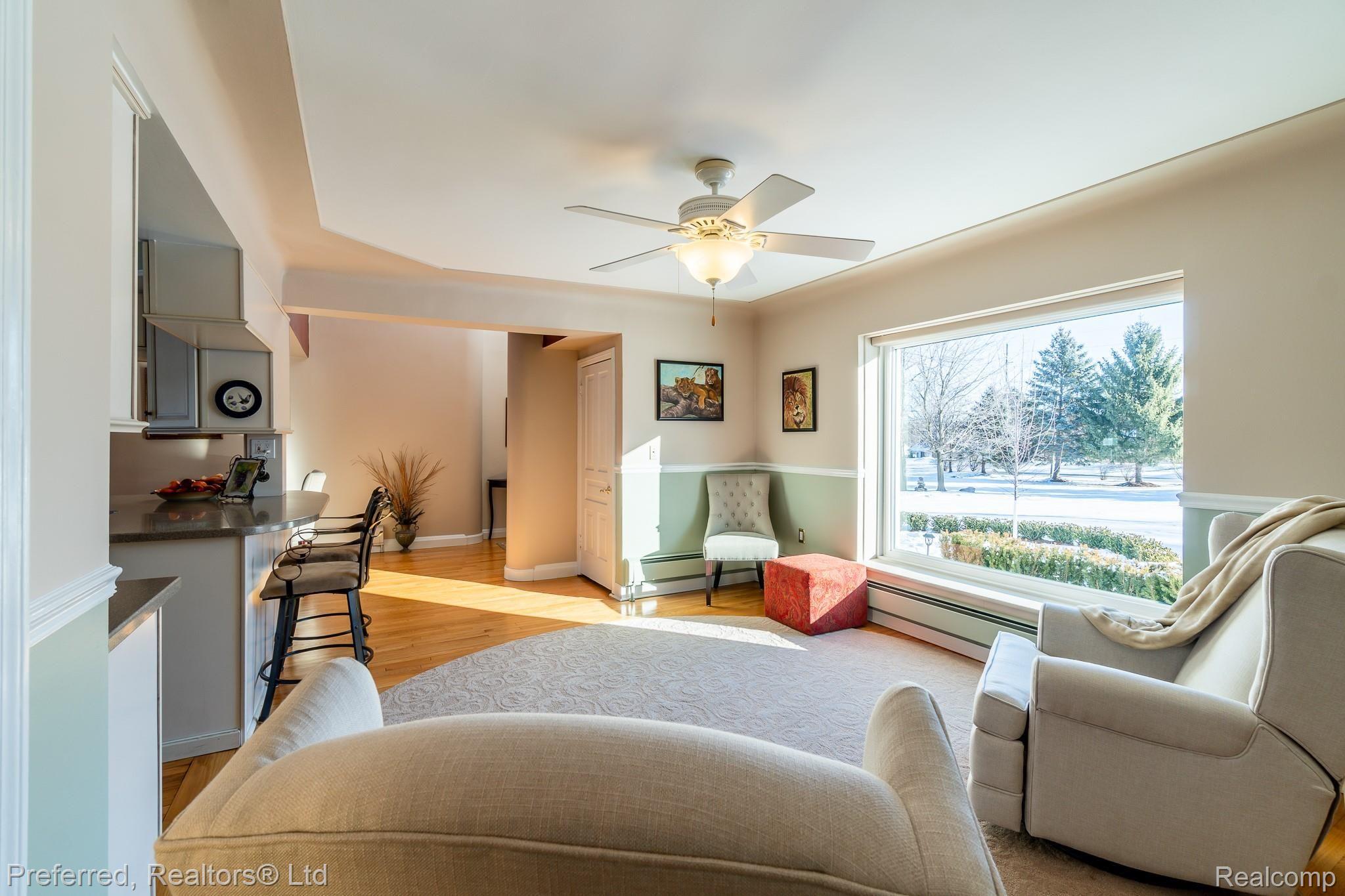 9353 North Ridge Road Plymouth, MI 48170 - Photo 8 of 48 Ridge-09.jpg
