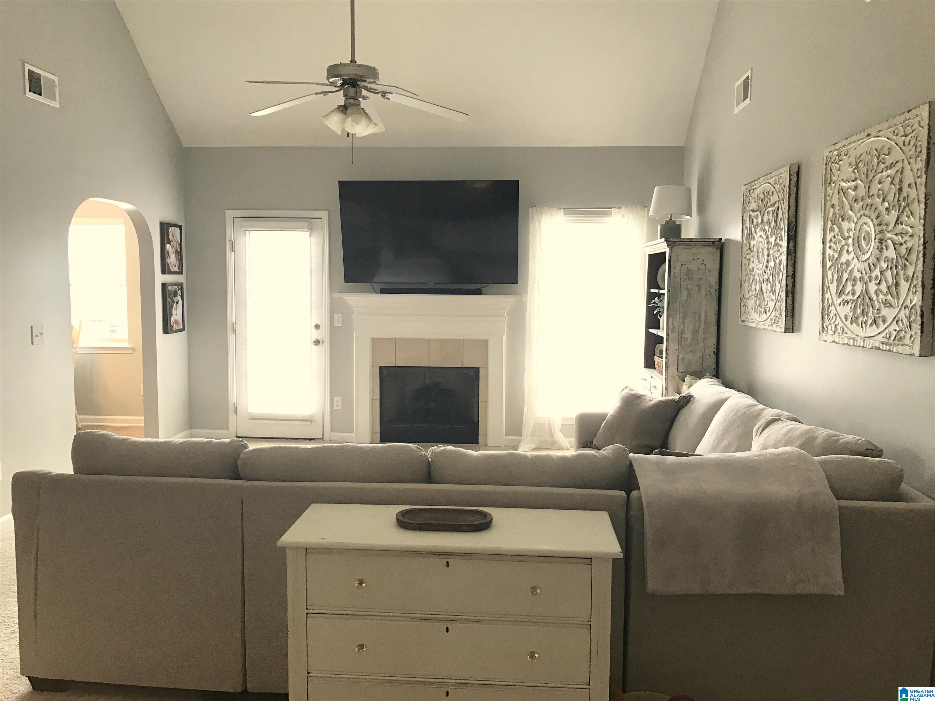 114 Ashby Street Calera, AL 35040 - Photo 5 of 22