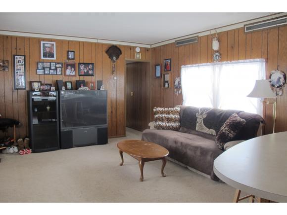 7 Spencer Avenue Rochester, NH 03867 - Photo 10 of 17