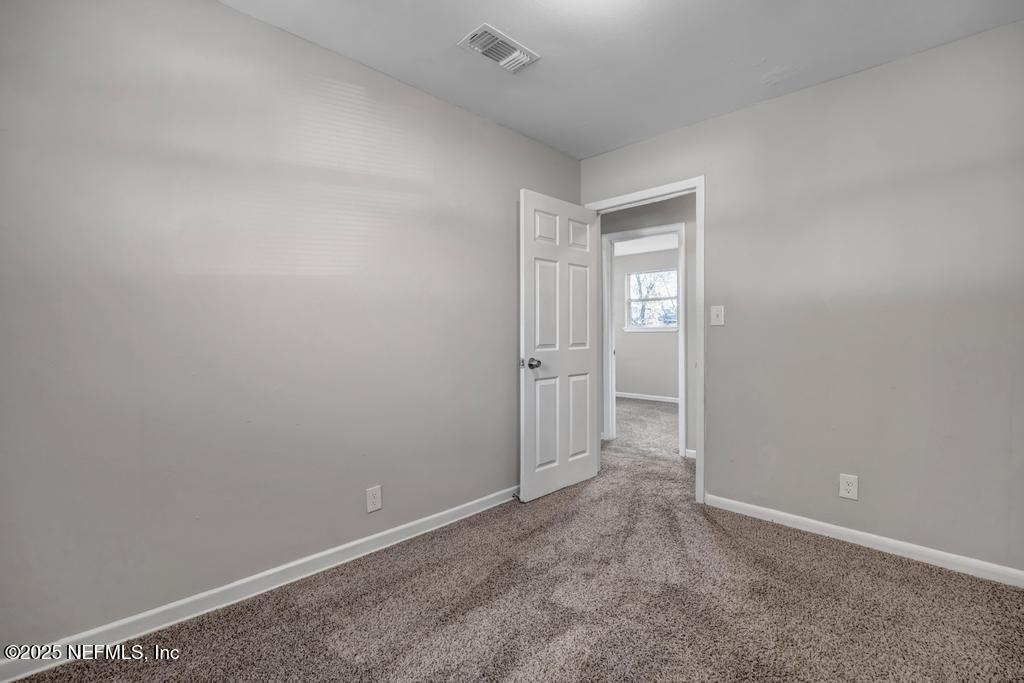 5352 Vick Avenue Jacksonville, FL 32254 - Photo 17 of 26 a view of an empty room