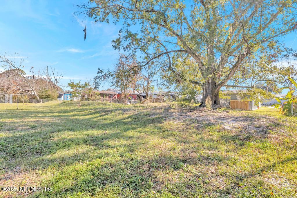 5352 Vick Avenue Jacksonville, FL 32254 - Photo 23 of 26