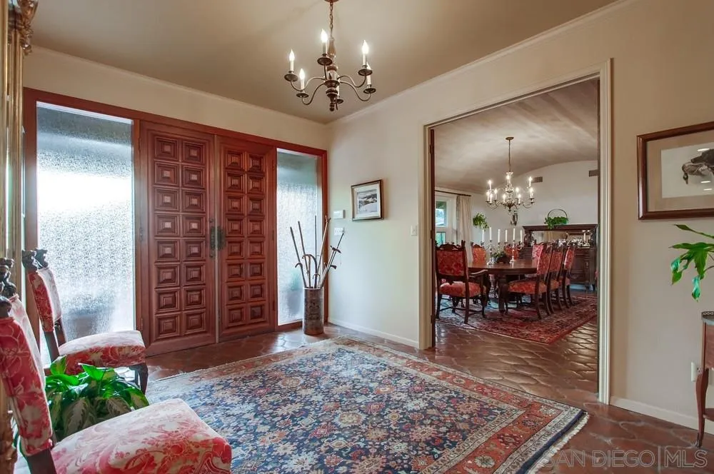 5806 El Montevideo Rancho Santa Fe, CA 92067 - Photo 11 of 24 Gallery Image 11