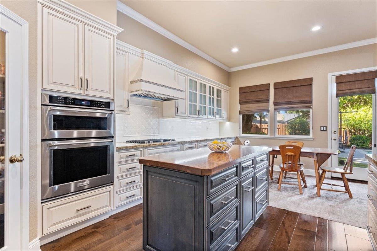 9146 Quail Brook Circle Elk Grove, CA 95624 - Photo 11 of 46