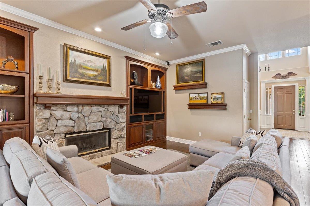 9146 Quail Brook Circle Elk Grove, CA 95624 - Photo 19 of 46