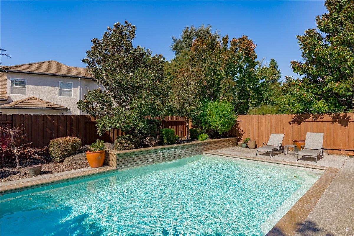 9146 Quail Brook Circle Elk Grove, CA 95624 - Photo 43 of 46