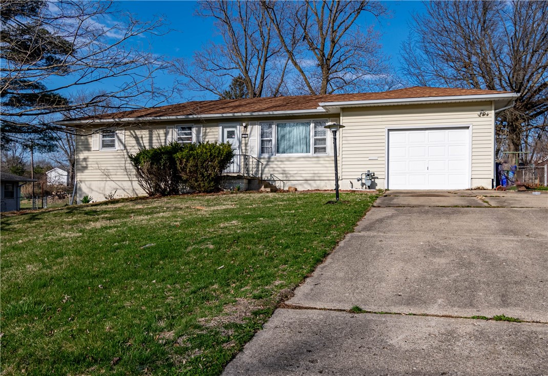 1717 North Florian Avenue Decatur, IL 62526 - Photo 19 of 23 Gallery Image 19