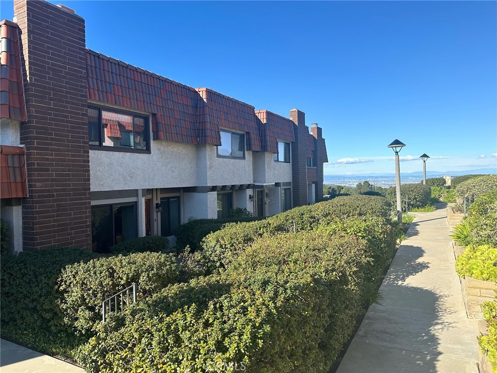 28162 Ridgecove Court South Rancho Palos Verdes, CA 90275 - Photo 6 of 27